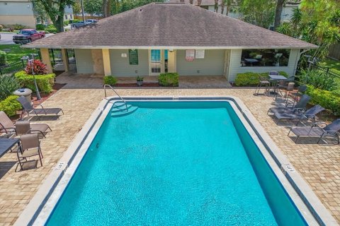 Condominio en venta en Brandon, Florida, 2 dormitorios, 85.28 m2 № 1904398 - foto 20