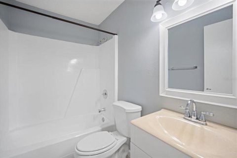 Condominio en venta en Brandon, Florida, 2 dormitorios, 85.28 m2 № 1904398 - foto 14