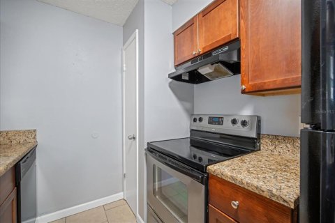 Condominio en venta en Brandon, Florida, 2 dormitorios, 85.28 m2 № 1904398 - foto 8