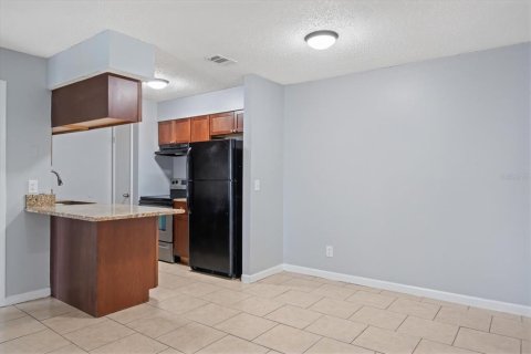 Condominio en venta en Brandon, Florida, 2 dormitorios, 85.28 m2 № 1904398 - foto 6