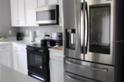 House in Kissimmee, Florida 4 bedrooms, 163.23 sq.m. № 1842153 - photo 4