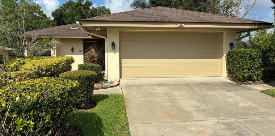 House in New Smyrna Beach, Florida 4 bedrooms, 329.43 sq.m. № 1777447