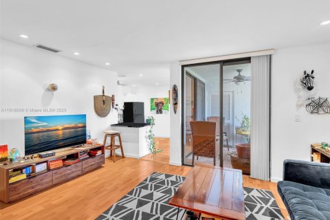 Снять в аренду кондоминиум в Авентура, Флорида 1 спальня, 86.03м2, № 1973260 - фото 6