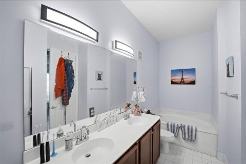 Condominio en venta en Port St. Lucie, Florida, 3 dormitorios, 165.64 m2 № 2192576 - foto 19