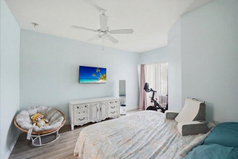 Condominio en venta en Port St. Lucie, Florida, 3 dormitorios, 165.64 m2 № 2192576 - foto 17