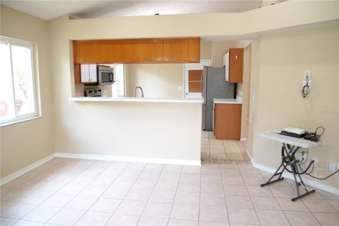 House in Plant City, Florida 3 bedrooms, 139.73 sq.m. № 2149018 - photo 5