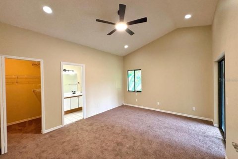 House in Plant City, Florida 3 bedrooms, 139.73 sq.m. № 2149018 - photo 29