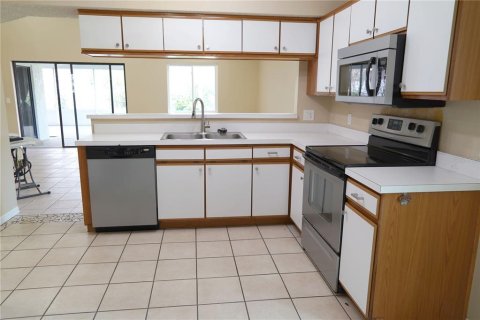 House in Plant City, Florida 3 bedrooms, 139.73 sq.m. № 2149018 - photo 9