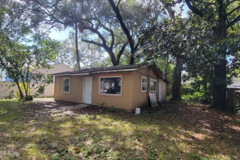 House in Jacksonville, Florida 3 bedrooms, 67.63 sq.m. № 778771 - photo 1
