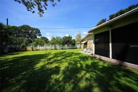 Villa ou maison à vendre à Saint Petersburg, Floride: 2 chambres, 80.27 m2 № 1314691 - photo 17