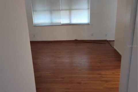 Villa ou maison à vendre à Saint Petersburg, Floride: 2 chambres, 80.27 m2 № 1314691 - photo 10