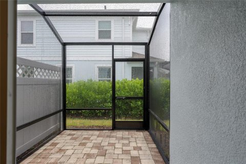 Townhouse in Sarasota, Florida 3 bedrooms, 172.15 sq.m. № 2273014 - photo 23