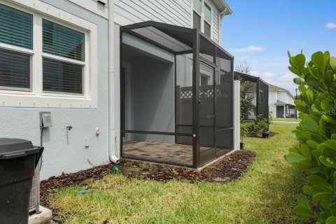 Townhouse in Sarasota, Florida 3 bedrooms, 172.15 sq.m. № 2273014 - photo 24