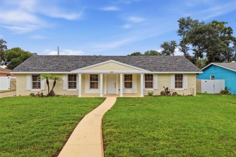 House in Ormond Beach, Florida 4 bedrooms, 150.5 sq.m. № 2199480