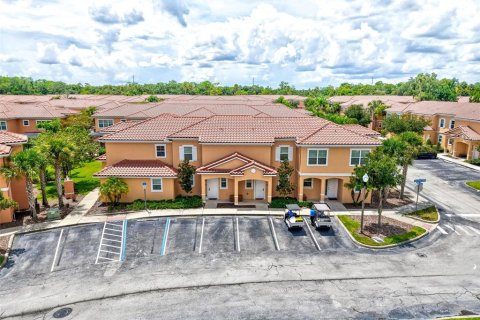 Adosado en venta en Kissimmee, Florida, 3 dormitorios, 178.65 m2 № 1904254 - foto 5