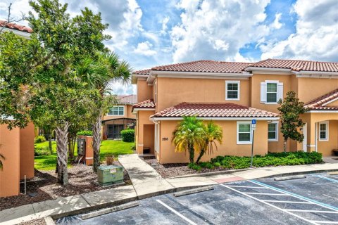 Adosado en venta en Kissimmee, Florida, 3 dormitorios, 178.65 m2 № 1904254 - foto 1