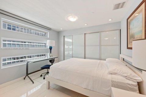 Copropriété à louer à Miami, Floride: 5 chambres, 401.99 m2 № 1878827 - photo 11