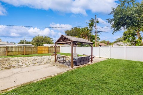 House in Saint Petersburg, Florida 2 bedrooms, 112.78 sq.m. № 1824252 - photo 24