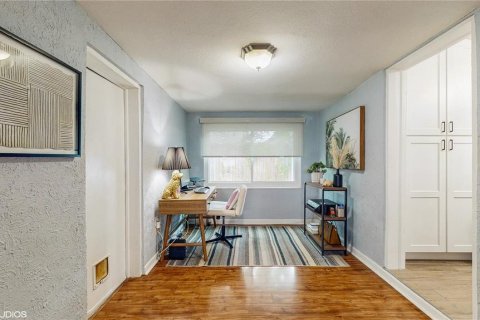 House in Saint Petersburg, Florida 2 bedrooms, 112.78 sq.m. № 1824252 - photo 14
