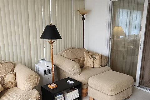 Appartement à louer à Largo, Floride: 2 chambres, 93.65 m2 № 2109078 - photo 7