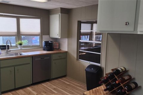 Appartement à louer à Largo, Floride: 2 chambres, 93.65 m2 № 2109078 - photo 5
