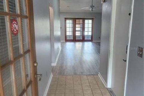 Touwnhouse à vendre à Tampa, Floride: 2 chambres, 102.1 m2 № 2144911 - photo 6