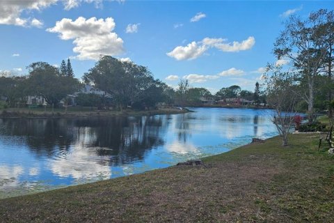 Touwnhouse à vendre à Tampa, Floride: 2 chambres, 102.1 m2 № 2144911 - photo 29