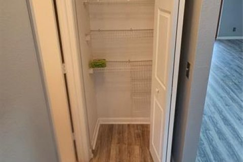 Touwnhouse à vendre à Tampa, Floride: 2 chambres, 102.1 m2 № 2144911 - photo 24