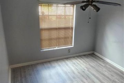 Touwnhouse à vendre à Tampa, Floride: 2 chambres, 102.1 m2 № 2144911 - photo 22