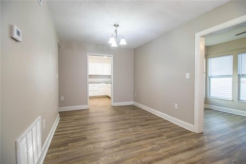 Casa en venta en Lakeland, Florida, 3 dormitorios, 156.45 m2 № 1802977 - foto 16