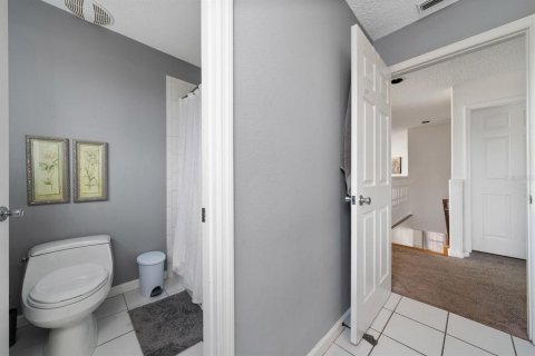 House in Orlando, Florida 5 bedrooms, 254.27 sq.m. № 1576468 - photo 14