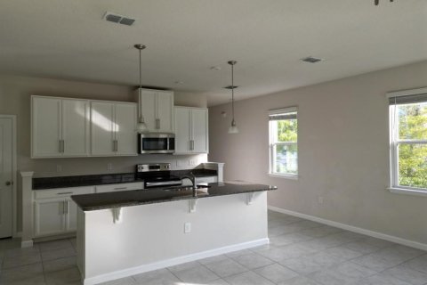 Adosado en venta en Kissimmee, Florida, 3 dormitorios, 164.53 m2 № 2100980 - foto 17