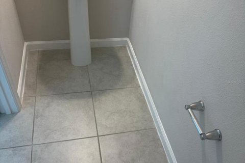 Adosado en venta en Kissimmee, Florida, 3 dormitorios, 164.53 m2 № 2100980 - foto 27