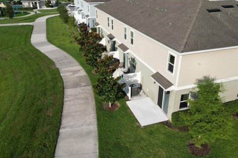 Adosado en venta en Kissimmee, Florida, 3 dormitorios, 164.53 m2 № 2100980 - foto 5