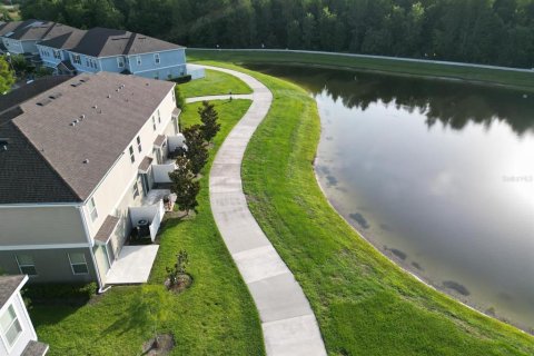 Adosado en venta en Kissimmee, Florida, 3 dormitorios, 164.53 m2 № 2100980 - foto 8
