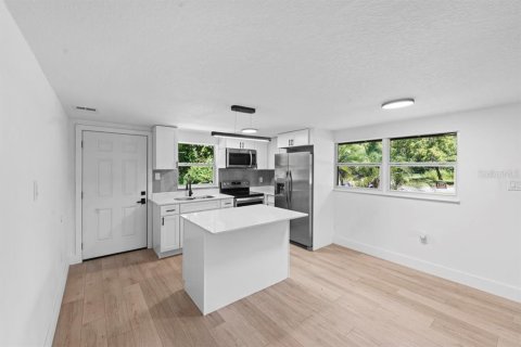 Casa en venta en Sanford, Florida, 3 dormitorios, 85.1 m2 № 1917185 - foto 3