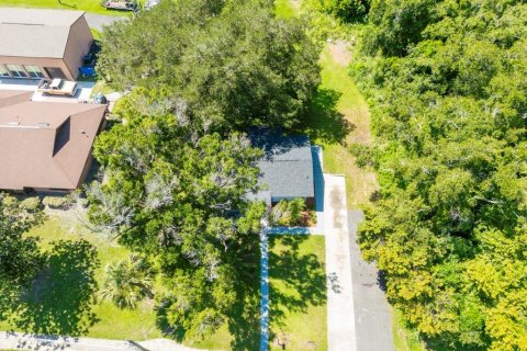 House in Sanford, Florida 3 bedrooms, 85.1 sq.m. № 1917185 - photo 16