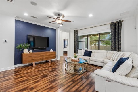 House in Lutz, Florida 5 bedrooms, 394.56 sq.m. № 2267393 - photo 24