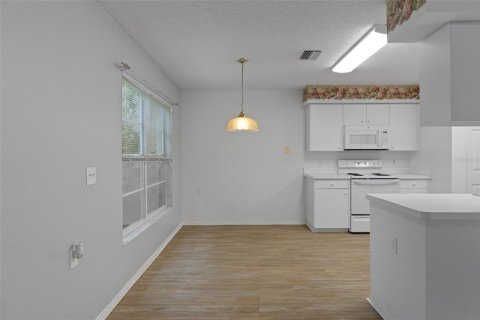Casa en venta en Spring Hill, Florida, 2 dormitorios, 101.17 m2 № 2113634 - foto 12