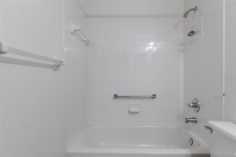 Casa en venta en Spring Hill, Florida, 2 dormitorios, 101.17 m2 № 2113634 - foto 30