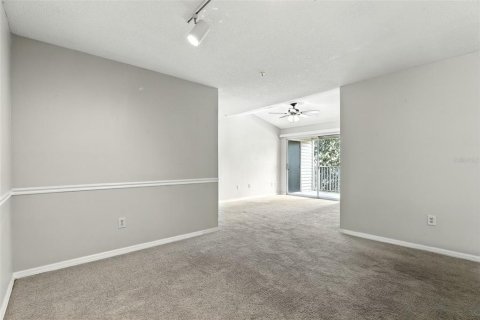 Condominio en venta en Oviedo, Florida, 2 dormitorios, 90.58 m2 № 1910258 - foto 12