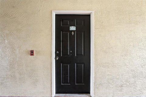 Condominio en venta en Oviedo, Florida, 2 dormitorios, 90.58 m2 № 1910258 - foto 4