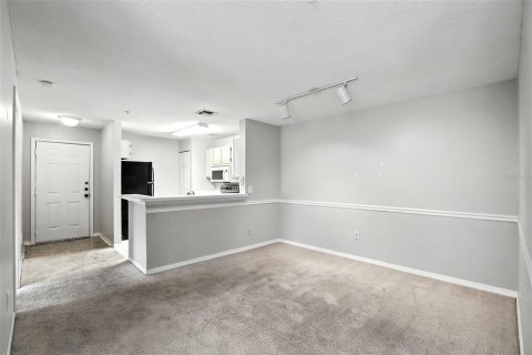 Condominio en venta en Oviedo, Florida, 2 dormitorios, 90.58 m2 № 1910258 - foto 10