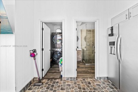 House in West Park, Florida 3 bedrooms, 125.88 sq.m. № 2068551 - photo 15