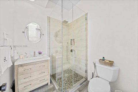 House in West Park, Florida 3 bedrooms, 125.88 sq.m. № 2068551 - photo 12