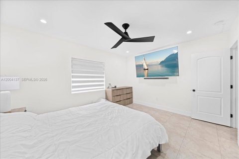 House in West Park, Florida 3 bedrooms, 125.88 sq.m. № 2068551 - photo 7