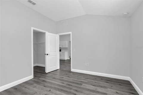 House in Ocala, Florida 3 bedrooms, 93.92 sq.m. № 1817752 - photo 11