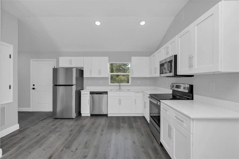 House in Ocala, Florida 3 bedrooms, 93.92 sq.m. № 1817752 - photo 7