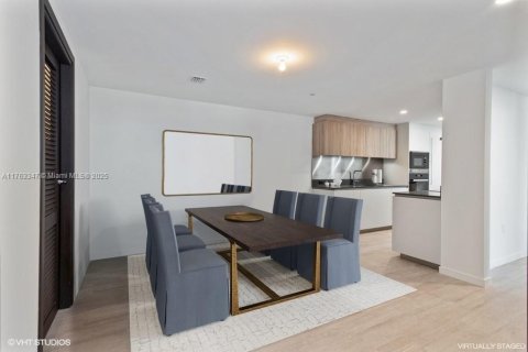 Condominio en venta en Miami, Florida, 3 dormitorios, 157.19 m2 № 1737974 - foto 6