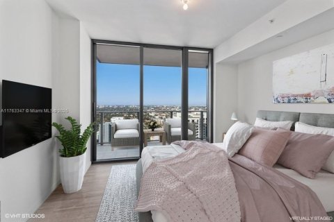 Condominio en venta en Miami, Florida, 3 dormitorios, 157.19 m2 № 1737974 - foto 11
